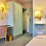 Zum Loewen 4* Мёрфэльден-Вальдорф