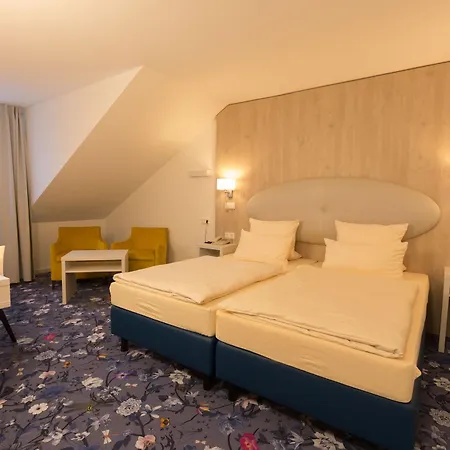 Zum Loewen 4*