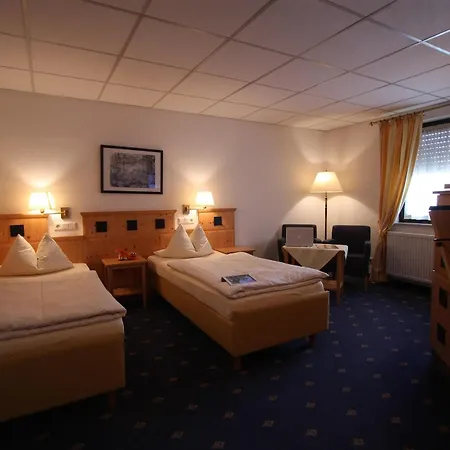 Zum Loewen 4* Moerfelden-Walldorf