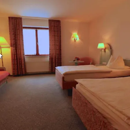 Zum Loewen 4* Moerfelden-Walldorf