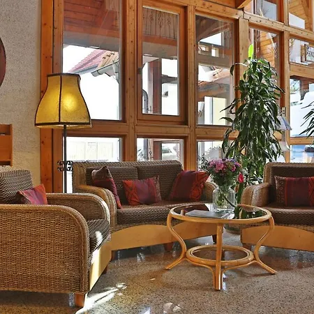 Zum Loewen Hotel